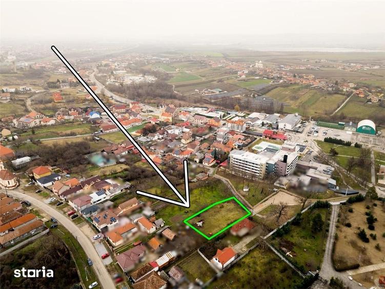 Teren de 809 mp, în Sânmartin