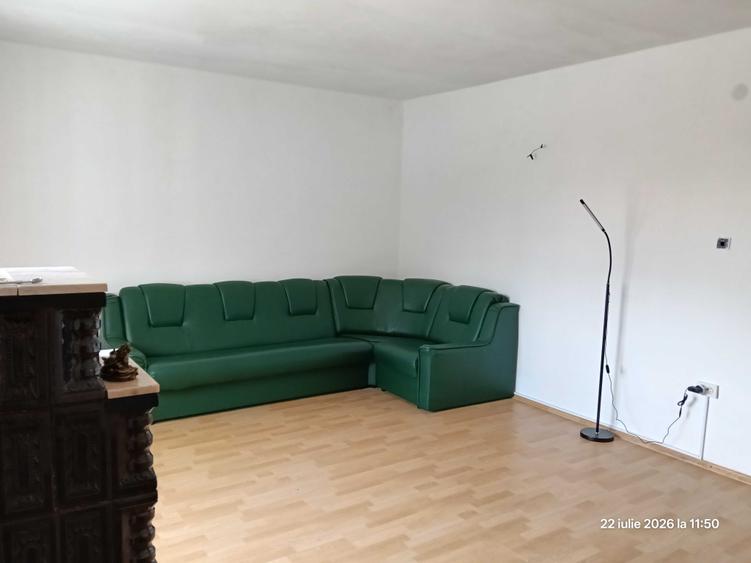 Casă cu 3 camere în Central