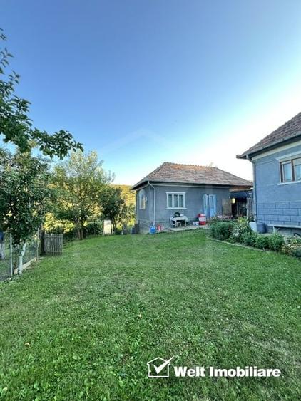 Casă individuală cu 4 camere cu Canalizare în Pata