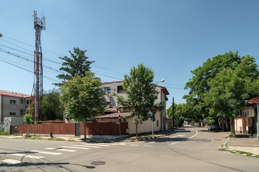 Casă individuală cu 3 camere cu Canalizare în Eroii Revoluției
