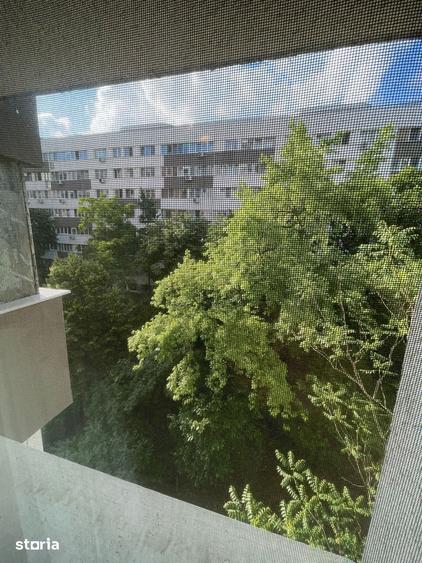 Apartament cu 3 camere decomandat, mobilat în Drumul Taberei — fotografia 3