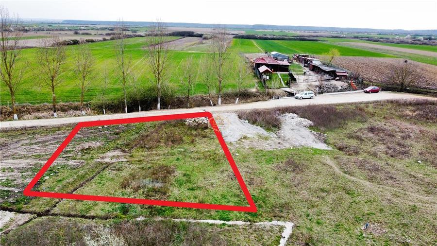 Teren Construcții intravilan de 500 mp, în Sud