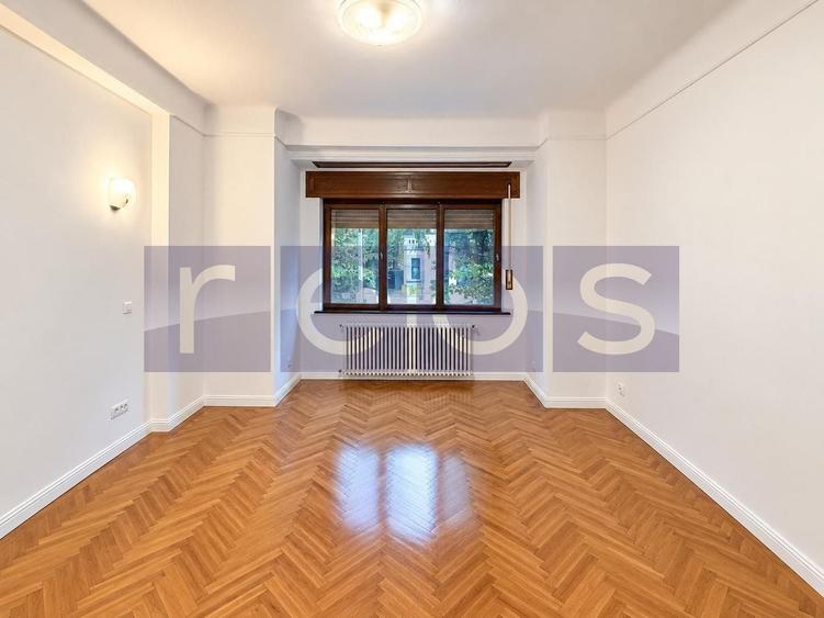Apartament cu 4 camere în Aviatorilor
