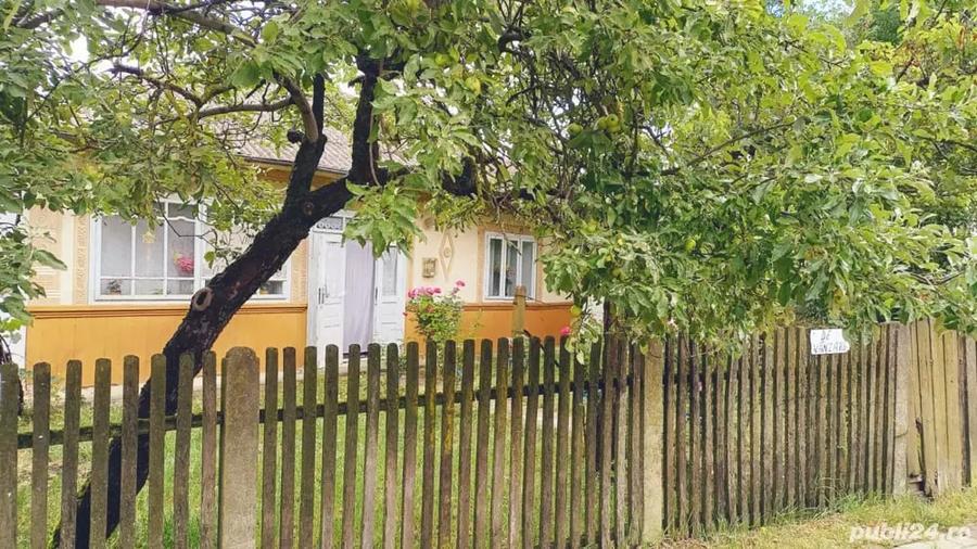 Casă cu 3 camere cu Teren 4000 Mp în Lișna