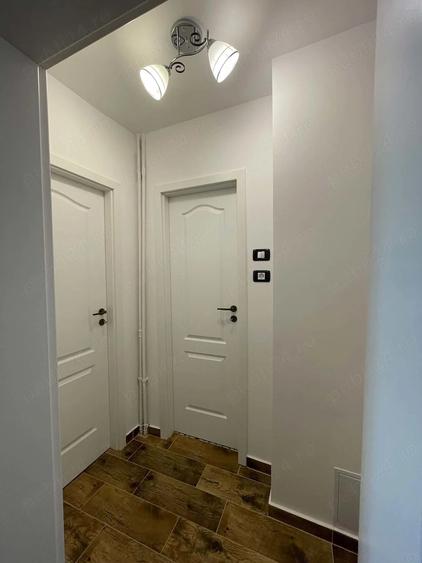 Apartament cu 3 camere semidecomandat în Dorobanți