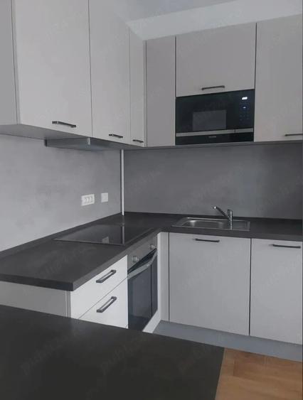 Garsonieră decomandată în Remetea Mare