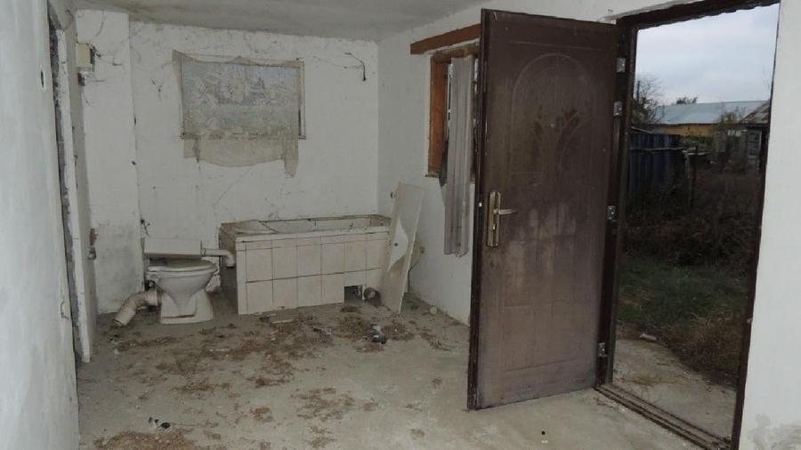 Casă individuală cu 3 camere cu Teren 300 Mp în Crevedia