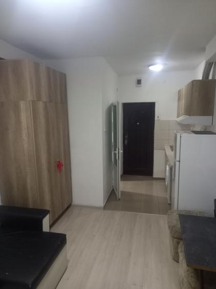 Garsonieră semidecomandată în UTA