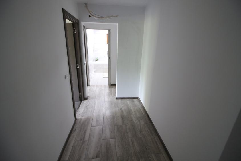 Apartament cu 3 camere decomandat în Țiglina 1
