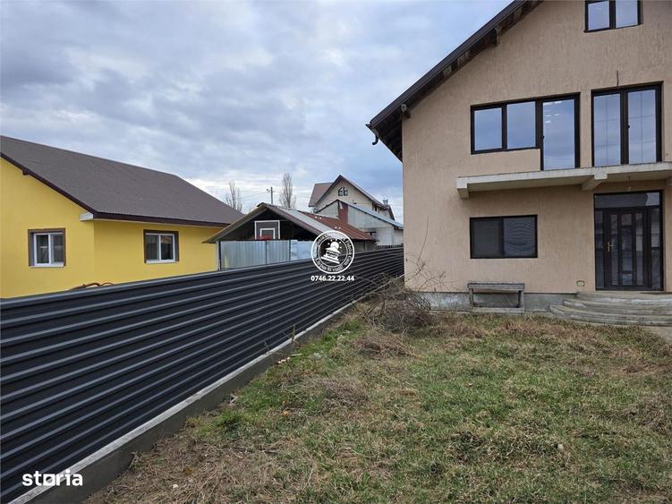 Casă cu 4 camere în Dancu