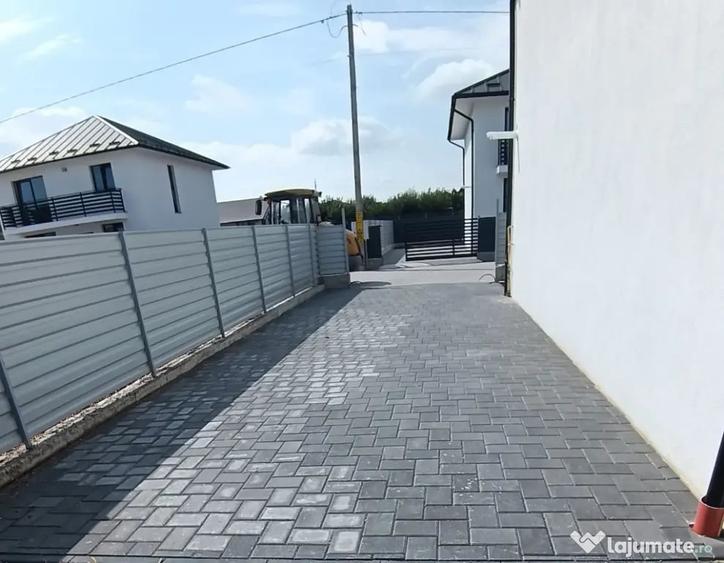 Casă cu 4 camere cu Teren 350 Mp în Șcheia