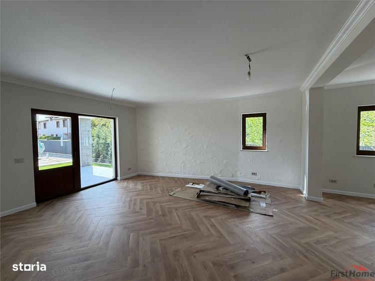 Casă cu 4 camere cu Teren 300 Mp în Câmpineanca