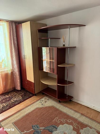 Apartament cu 3 camere, mobilat în Ultracentral