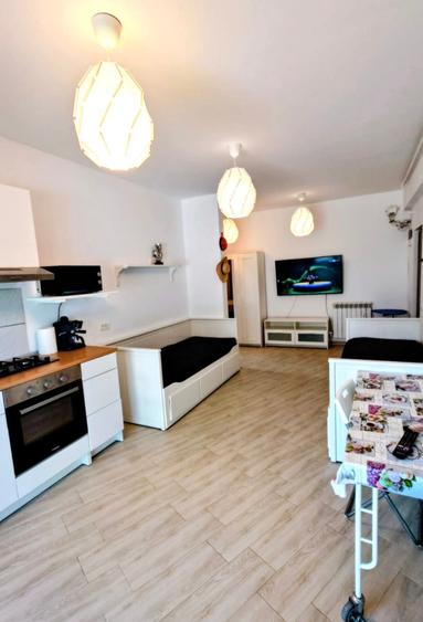 Apartament cu 2 camere decomandat în Mamaia-Sat