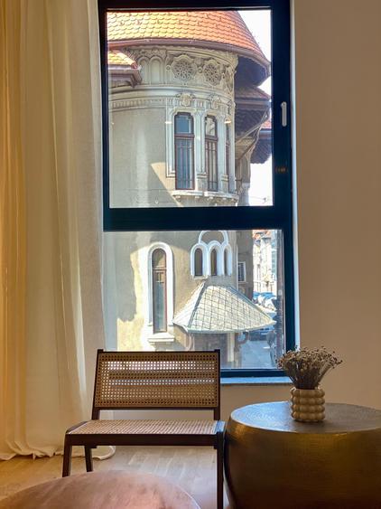 Apartament cu 2 camere decomandat în Polonă