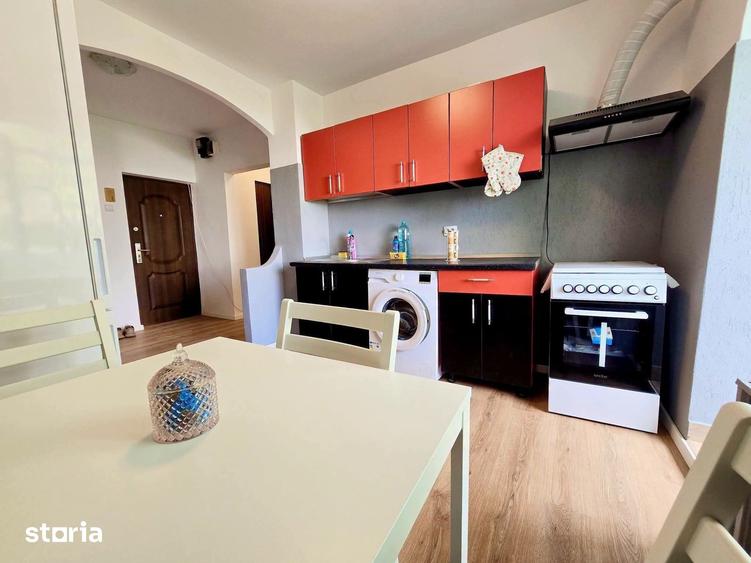 Apartament cu 2 camere decomandat în Titan
