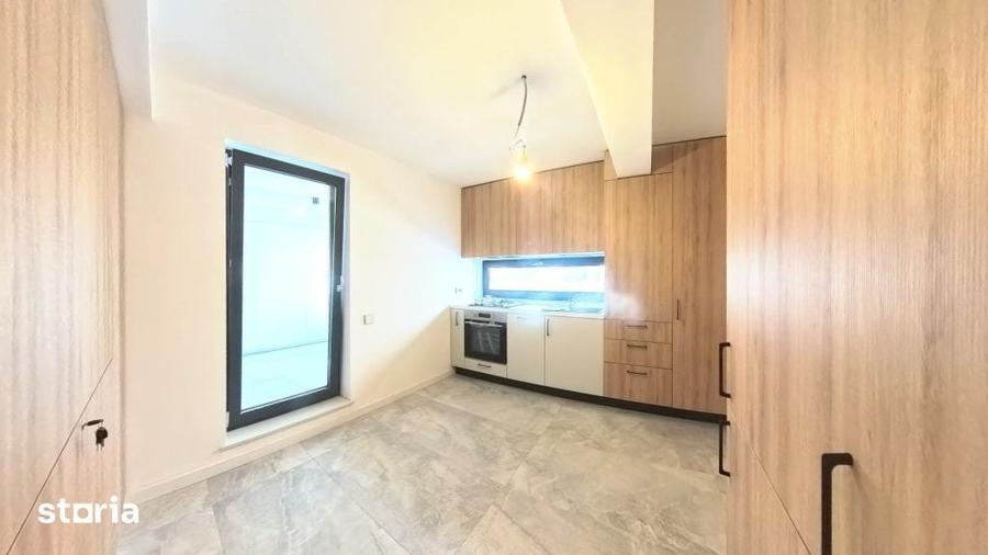 Apartament cu 3 camere decomandat în Străulești