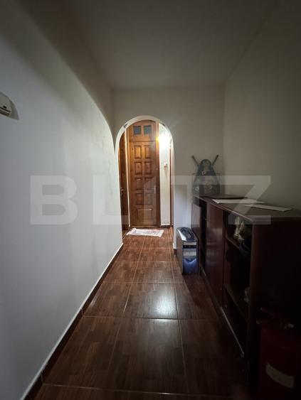 Apartament decomandat, 4 camere 85 mp, zona Rovine - 8