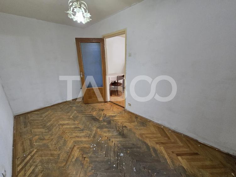 Apartament cu 2 camere nedecomandat în Țiglari