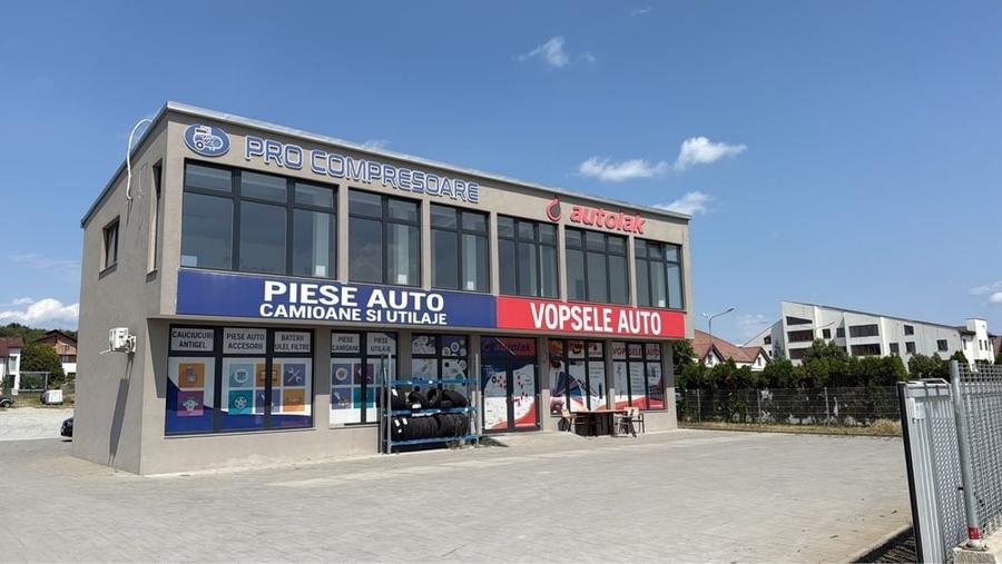 Spațiu comercial, de 100 mp, în Petru Rareș