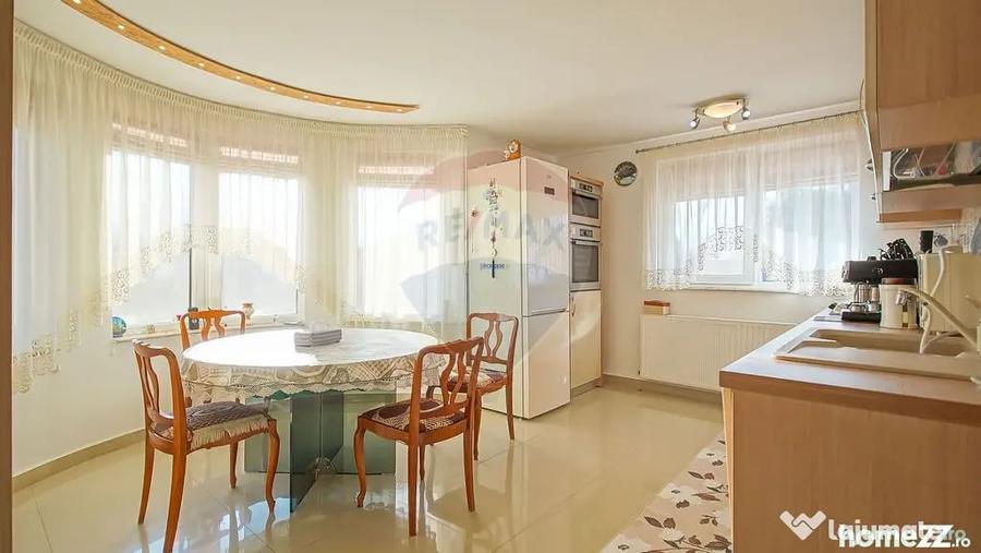 Casă cu 4 camere cu Teren 753 Mp în Prejmer