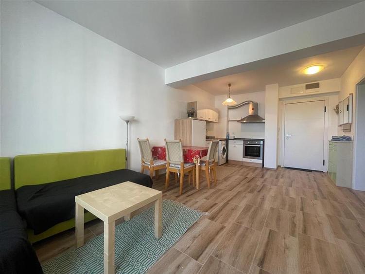 Apartament cu 2 camere decomandat în Nufărul