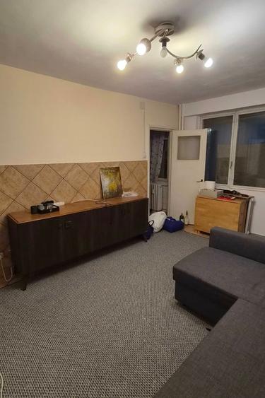 Garsonieră semidecomandată în Colentina