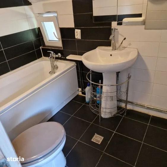Apartament cu 2 camere semidecomandat în Domenii