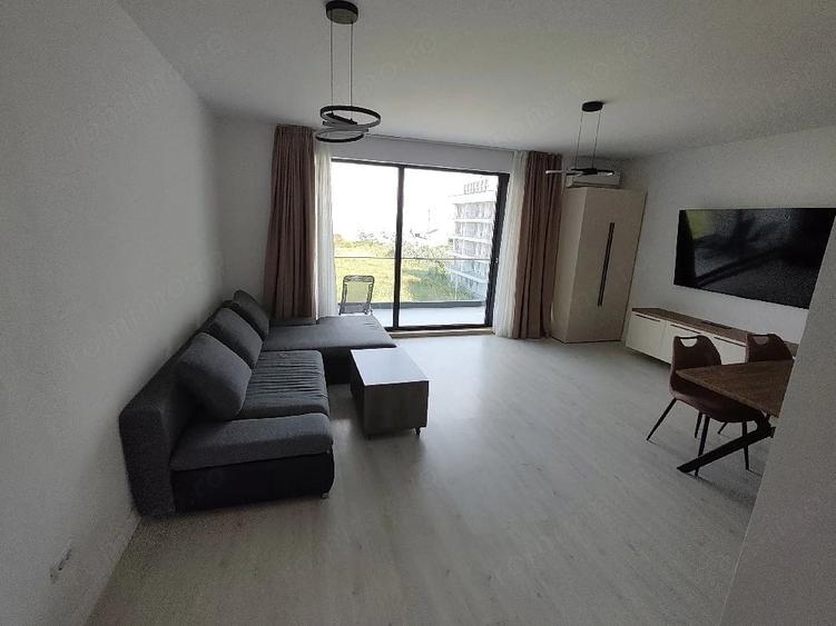 Apartament cu 2 camere semidecomandat în Central