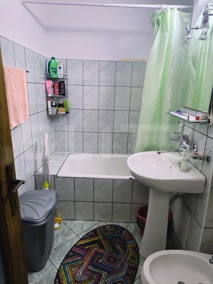 Apartament cu 3 camere decomandat, mobilat în Vest