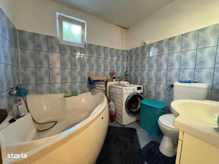 Casă cu 3 camere cu Teren 550 Mp în CFR
