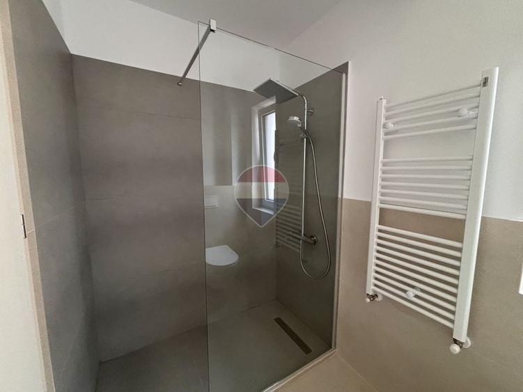 Apartament cu 2 camere decomandat în Șelimbăr