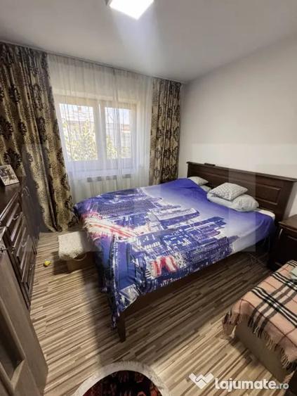 Apartament cu 3 camere decomandat în Central