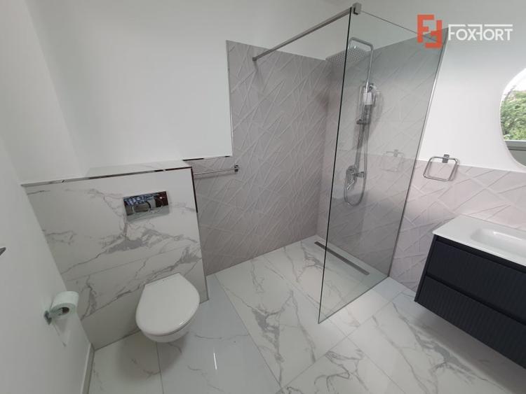 Casă individuală cu 5 camere cu Canalizare în Brâncoveanu