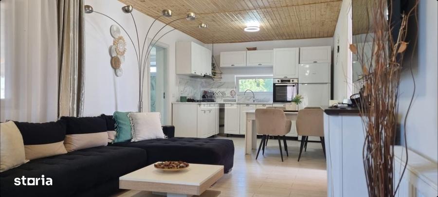Casă cu 3 camere în Central