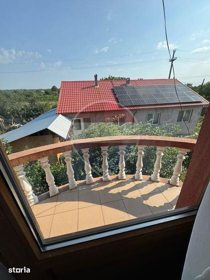 Casă cu 6 camere cu Teren 1526 Mp în Bolotești