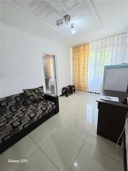 Apartament cu 2 camere semidecomandat, mobilat în Tomis III