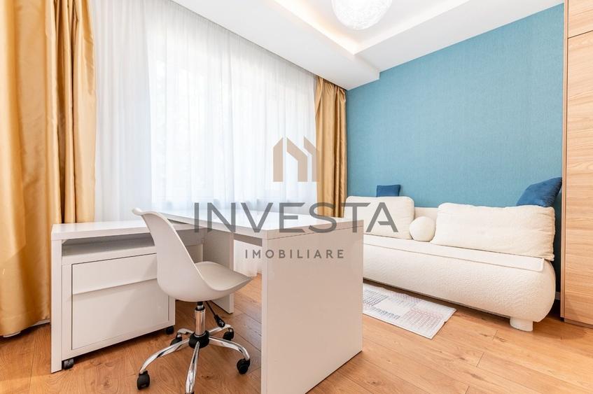 Apartament cu 4 camere decomandat, mobilat în Plopilor