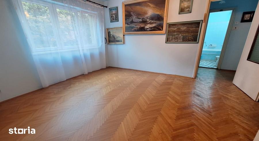 Apartament cu 3 camere în Ultracentral