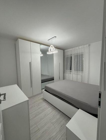 Apartament cu 3 camere, mobilat în Cug
