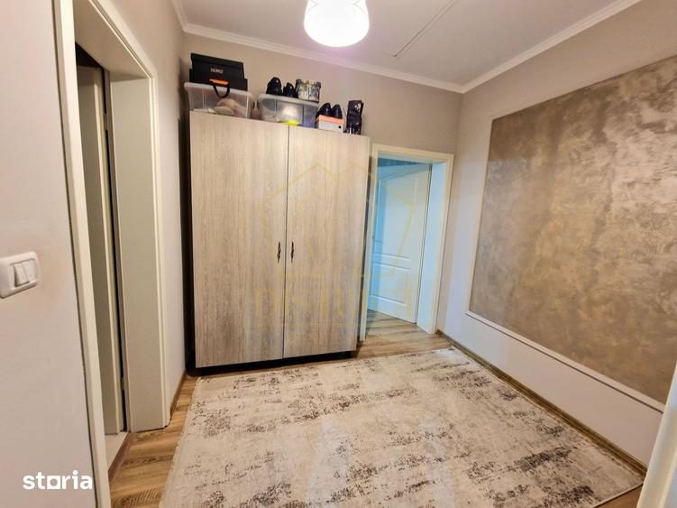 Casă cu 3 camere cu Teren 440 Mp în Ghiroda