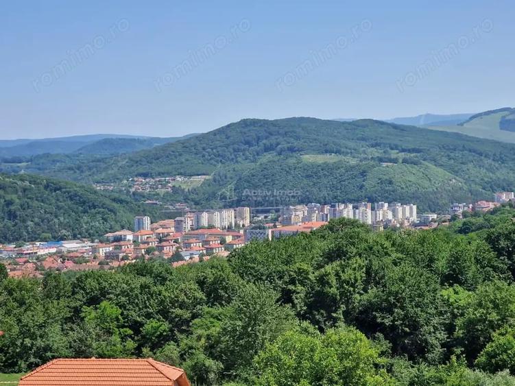 Teren de 600 mp, în Central