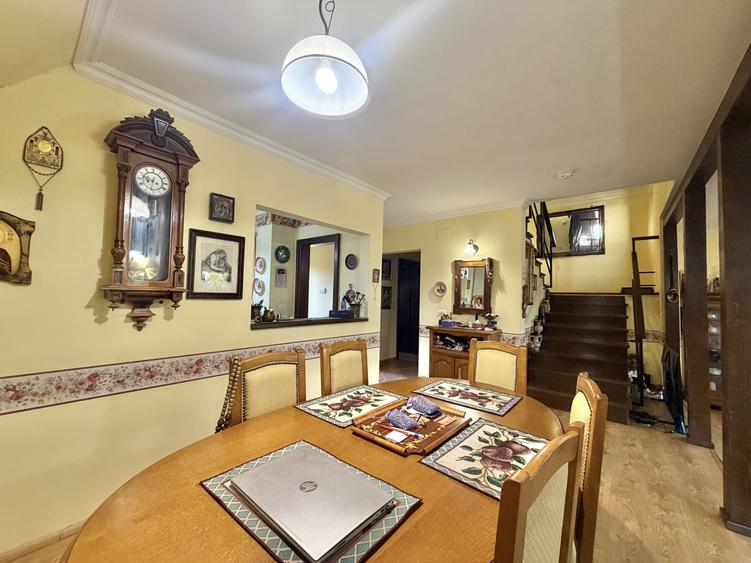 Casă individuală cu 4 camere cu Teren 1050 Mp în Sânmihaiu Român