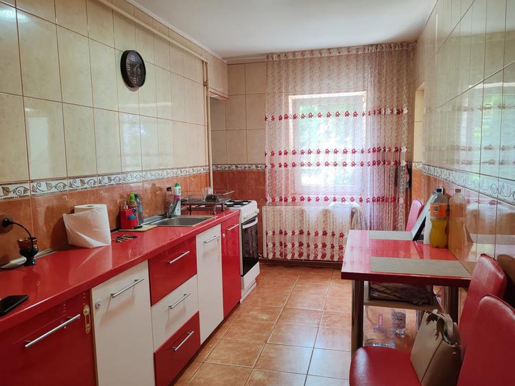 Apartament 3 camere Zona  Tractorul ! - 3