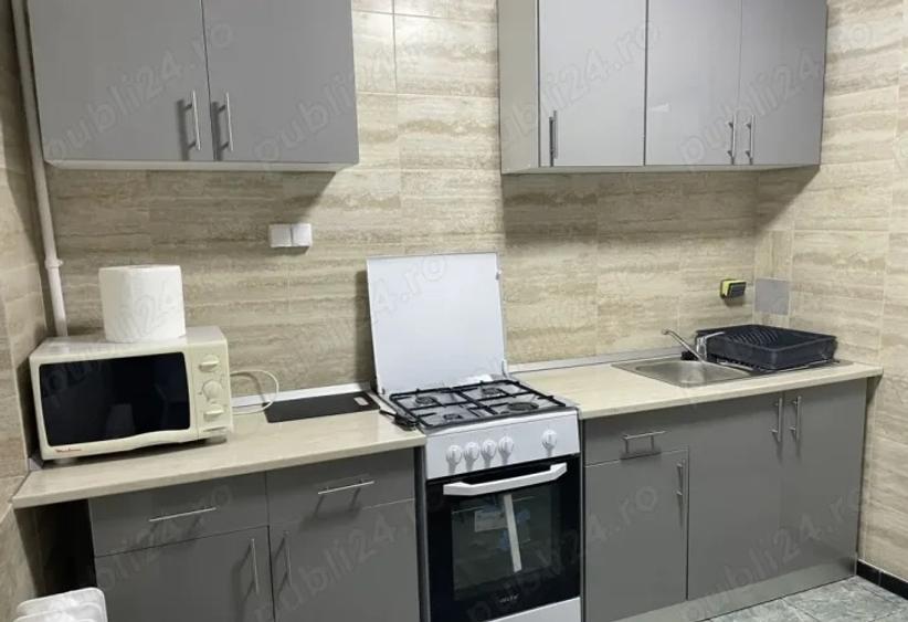 Apartament cu 3 camere, mobilat în Vatra Luminoasă