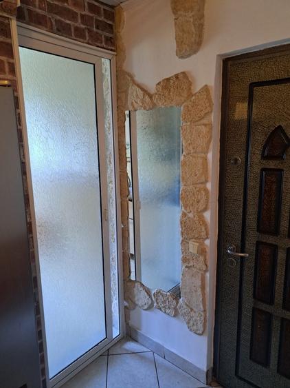 Apartament cu 2 camere decomandat în Sud