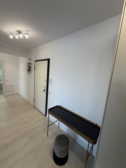 Apartament cu 2 camere decomandat în Albești