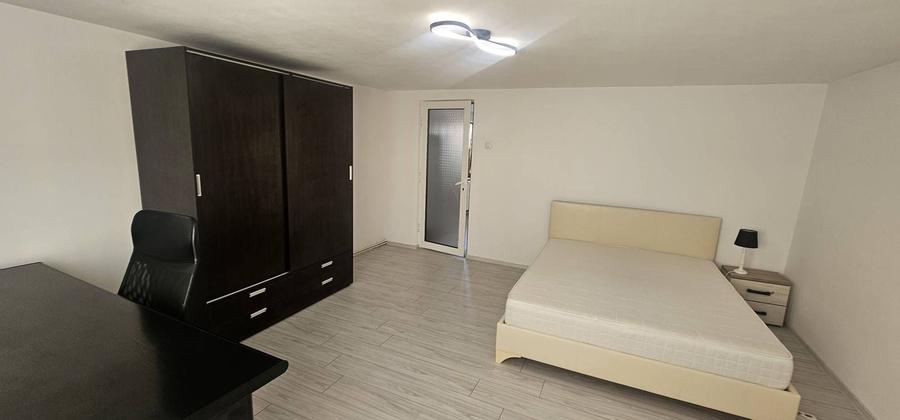 Apartament la casa ¶ 3 camere decomandate¶ Intre Lacuri¶ FSEGA¶ Iulus Mall - 1