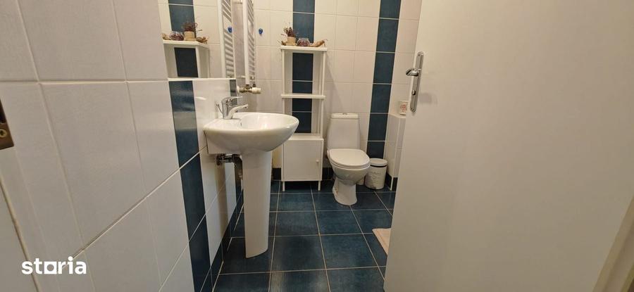 Casă cu 4 camere cu Teren 272 Mp în Central