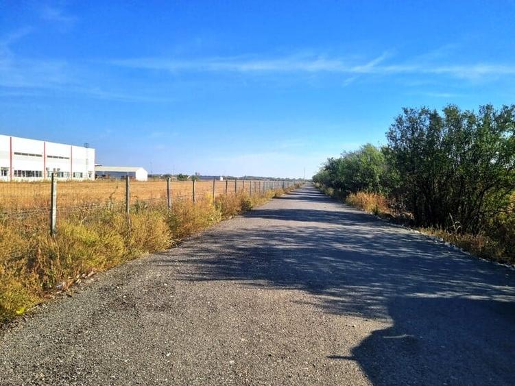 Teren Construcții intravilan de 4000 mp, în Central